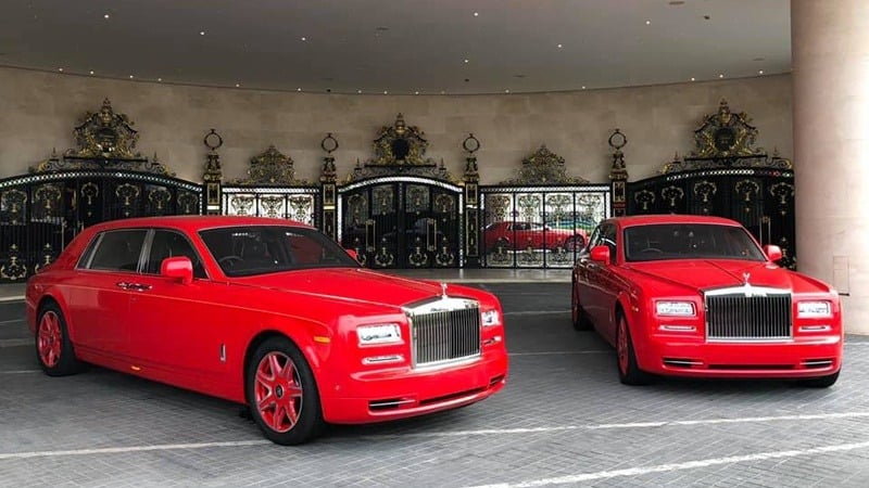 Thirty Phantoms